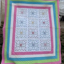 Beautiful Vintage Floral Embroidery Quilt Pastel Colors