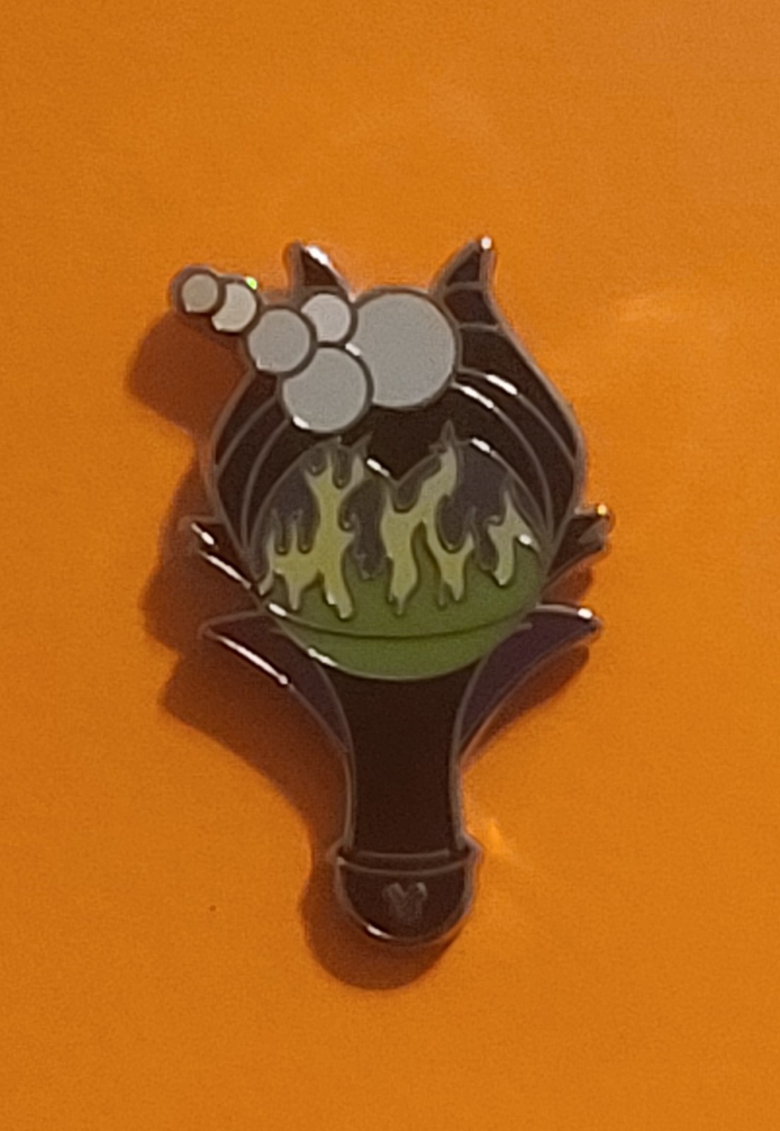 2025 Wave B Disneyland Hidden Disney  Bubble Wand Maleficent Pin