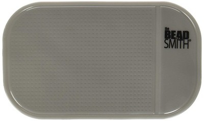The Beadsmith selbstklebende Perlenmatte - 5,5 x 3,25 Zoll kleine Größe grau