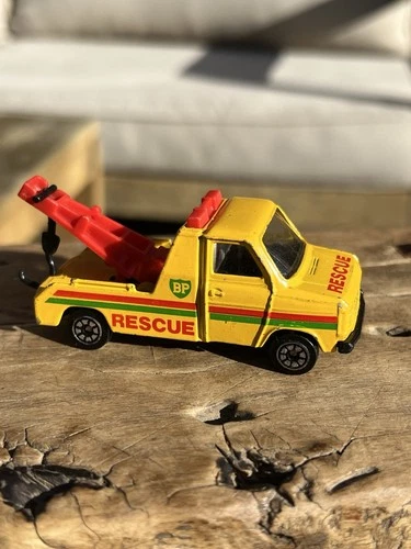 Die Cast Corgi Ford Transit Wrecker Toy Tow Truck BP Rescue Vintage Car