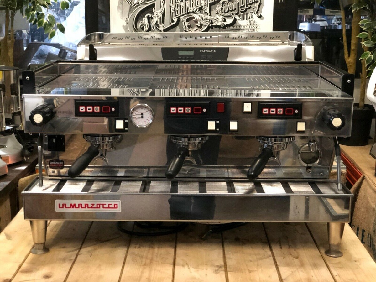 LA MARZOCCO LINEA CLASSIC AV 3 GROUP GOLDEN BROWN ESPRESSO COFFEE