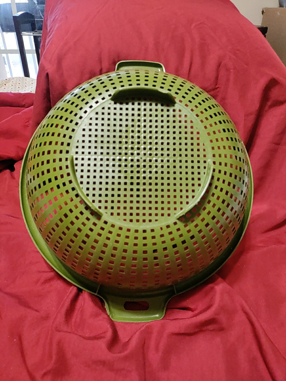 Vintage MCM Avocado Olive Green Max Klein Co Strainer Colander  1970s Kitchen