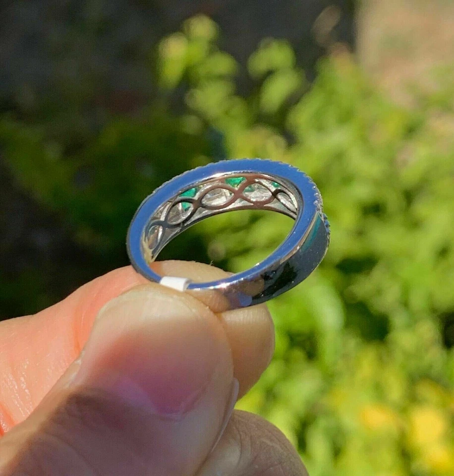 2.0 Ct Natural Emerald Diamond Anniversary Proposal Ring 14K Solid White Gold. - Image 2 of 4