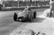 Mike Hawthorn Ferrari 553 1954 Motor Racing Old Photo 15