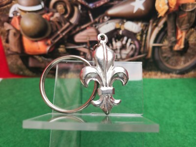 Fleur de lys keychain (height of the fleur de lys: 40 mm) 4a.