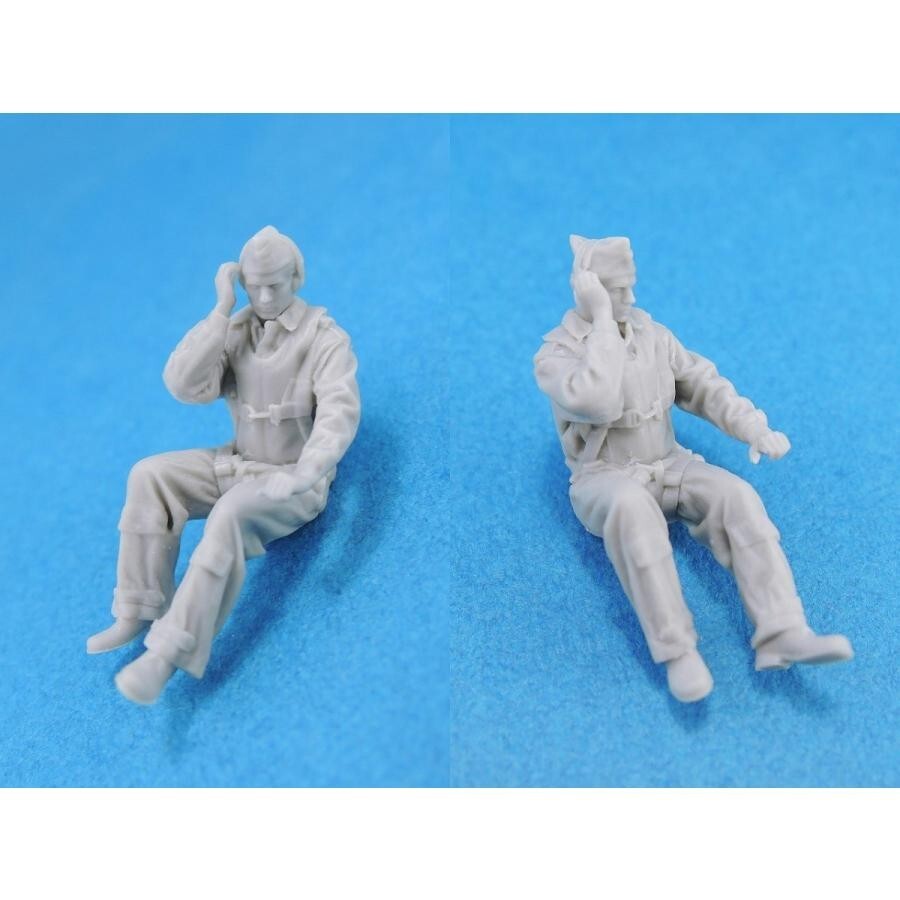 1/48 Legend Production WW2 US Bomber Pilot & Copilot Set #LF4810