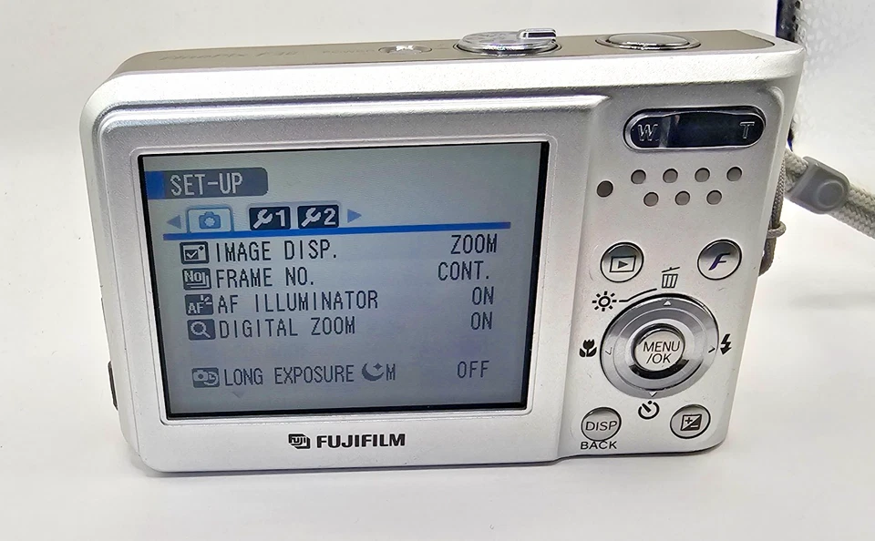 Fujifilm finepix f30 digital camera, photo 4 of 5