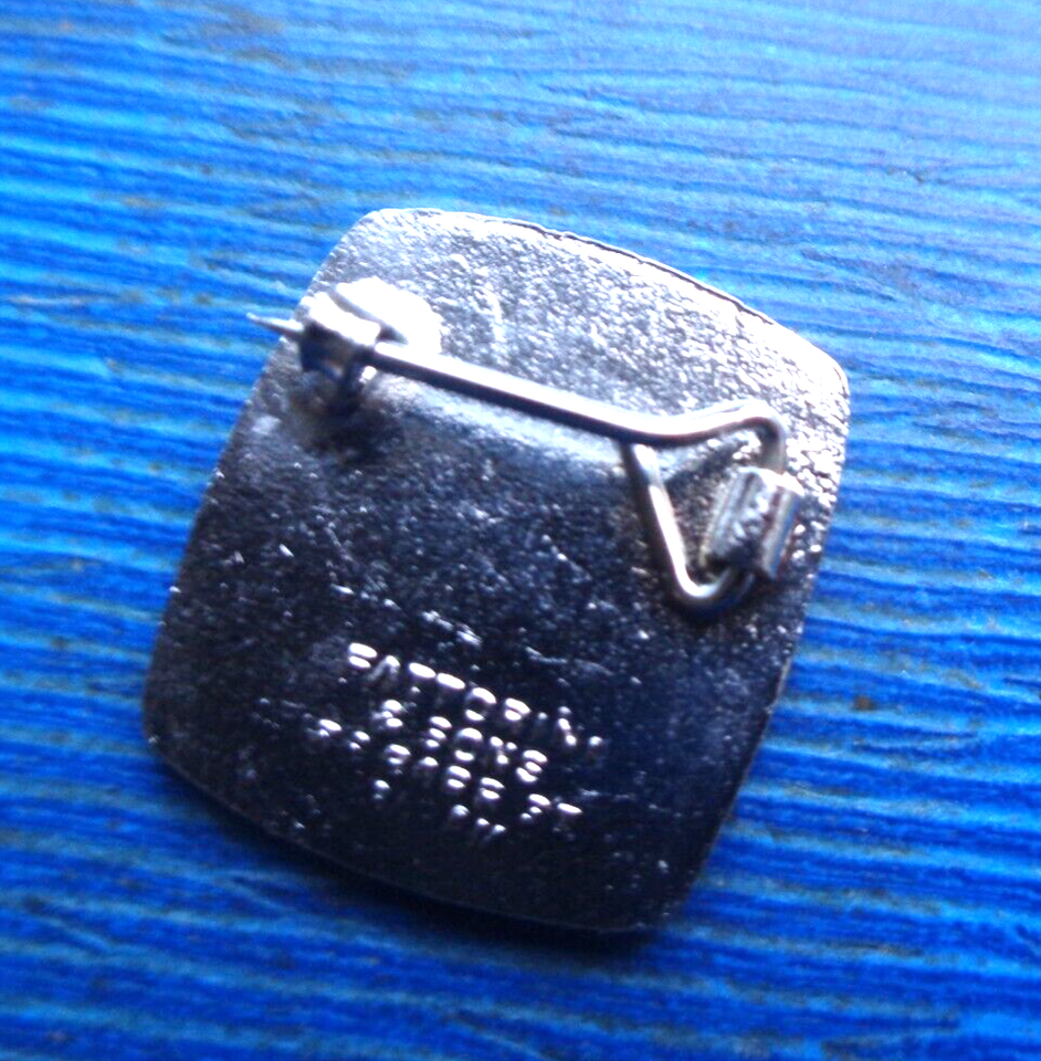 ORIGINAL Butlin / Butlins Badge Blackpool 1967 Fattorini & Sons