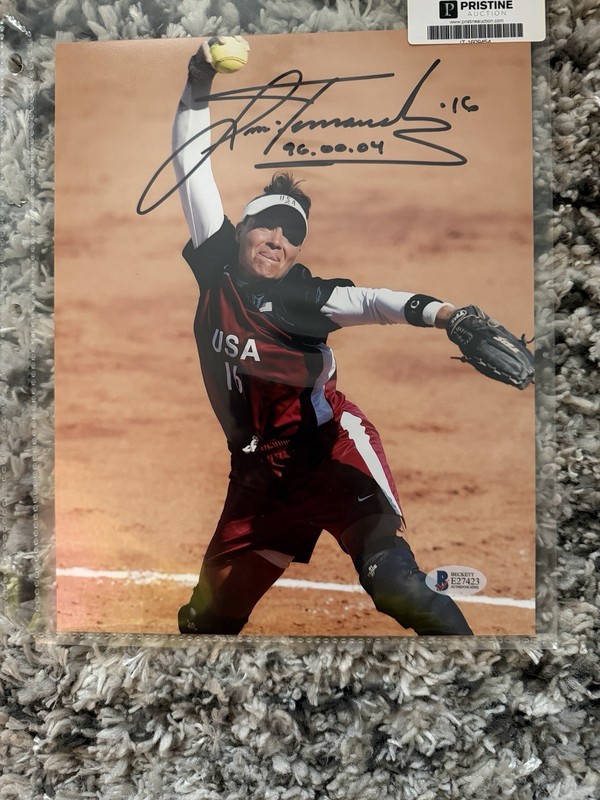 Lisa Fernandez Signed Photo USA Softball Insc BAS COA