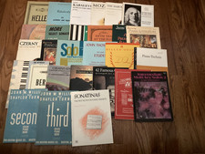 Piano Sheet Music: 28 Books from Beginner to Early Intermediate