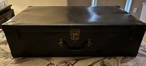 Antique c.1924-33 Priesmeyer Bros Trunk Co St. Louis Steamer Trunk 32”Lx18”Wx9”H