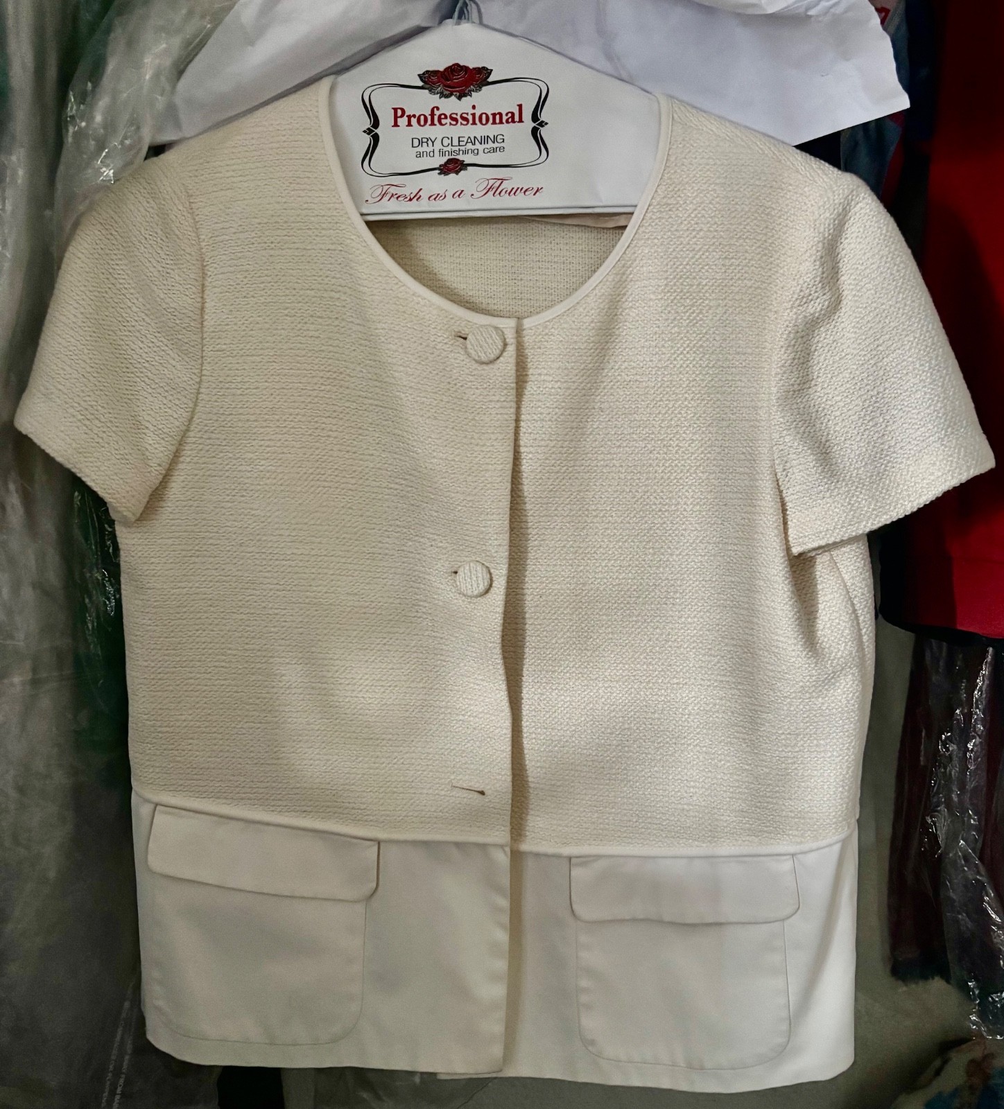 women's short sleeves blouse