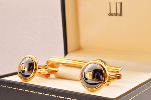 England brand "Dunhill" Gold tone and Hematite motif Cufflinks and Tie clip box. - Picture 1 of 22