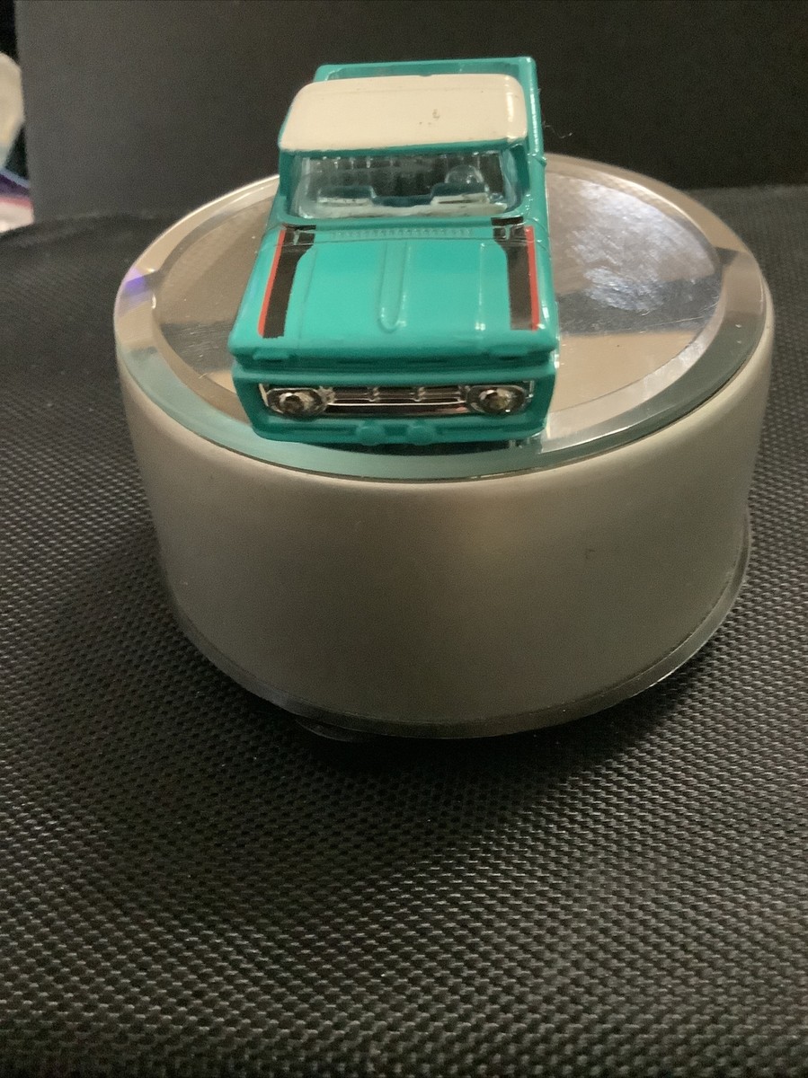 Hot Wheels Redline 2007 Selections Custom '62 Chevy Low H26