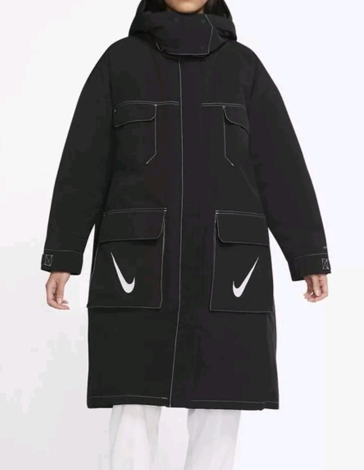 SACAI X NIKE Piumino Nike Storm Fit nero lungo donna medio P2P 26 pollici