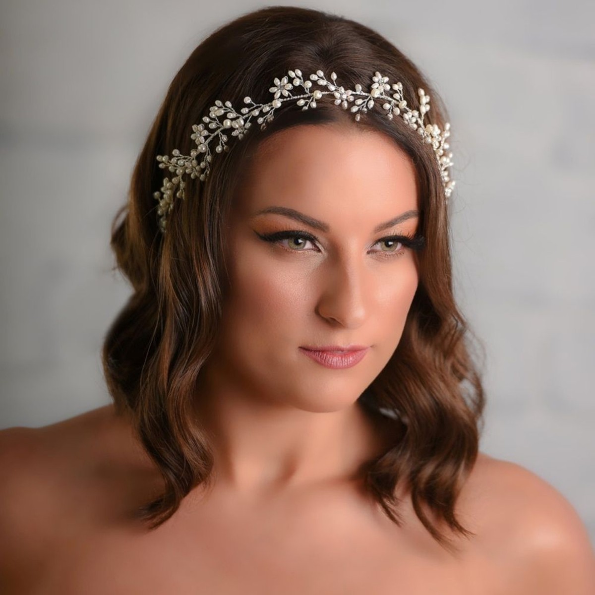 PAISLEY B. DESIGNS Ivory Pearl Rhinestone Headband w/Elastic  display picture 3