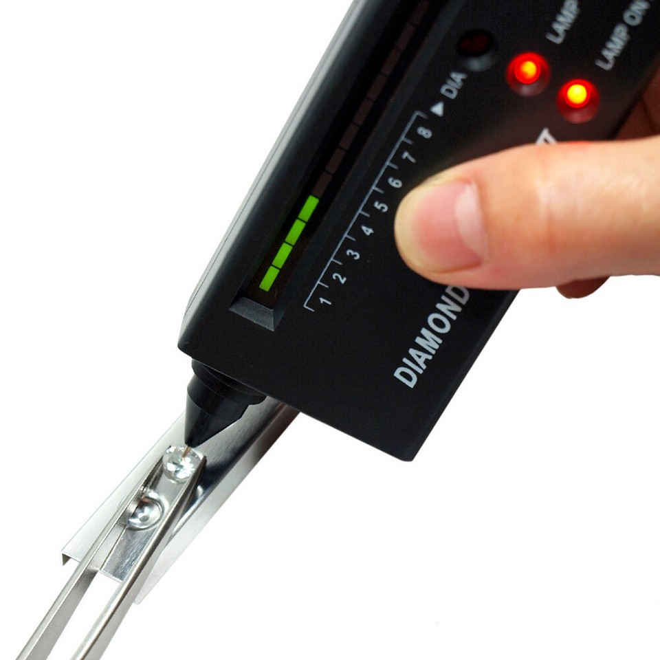 Diamond Selector II Kit di test dell'oro Gioielli portatili di alta qualità Strumento di rilevamento dell'indicatore LED del selettore del tester delle pietre preziose