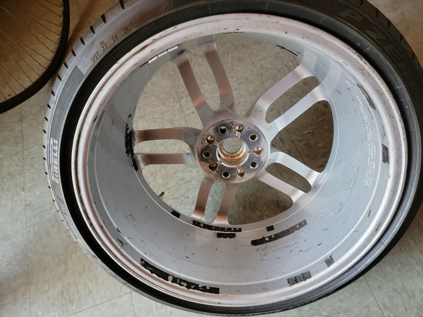 FERRARI 488 FRONT RIM DIAMOND FACTORY WHEEL OEM 310193 315893 315895