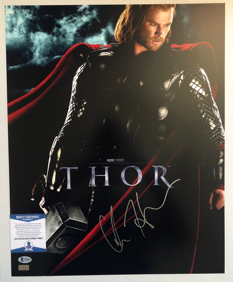 Chris Hemsworth Signed Autographed Thor 16x20 Photo Marvel