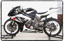 SUZUKI GSXR 600 / 750 (2006 - 07) Tech Spec SnakeSkin Tank Grips.