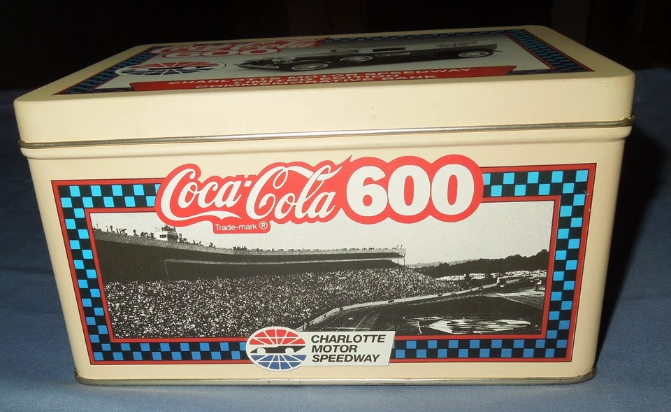 NASCAR COCA COLA 600 Van com lata 30 de maio de 1993 Racing Champions Stock #2711 - Imagem 3 de 4