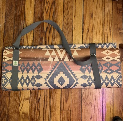 RARE $85 Set - Pendleton Ascend Canyonlands Yoga Mat + Gaiam Strap / Carrier