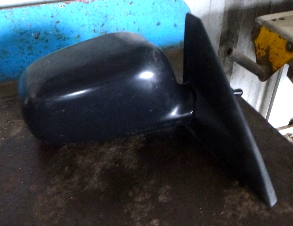 Правое ручное дверное зеркало Mitsubishi Mirage 96-03 - Изображение 3 из 3