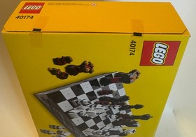 New LEGO 2 in 1 40174 Iconic Chess Set Retired FACTORY SEALED BOX PRISTINE COND