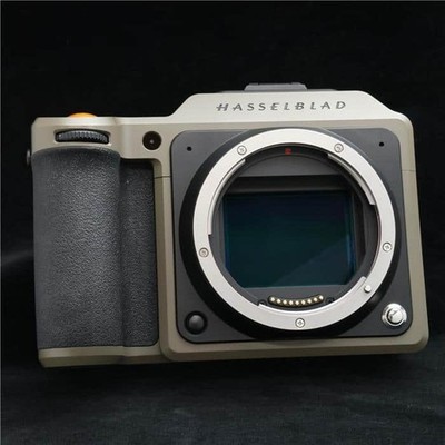 Hasselblad X2D 100C Medium-Format Mirrorless Camera Earth Explorer Ed. Body #241