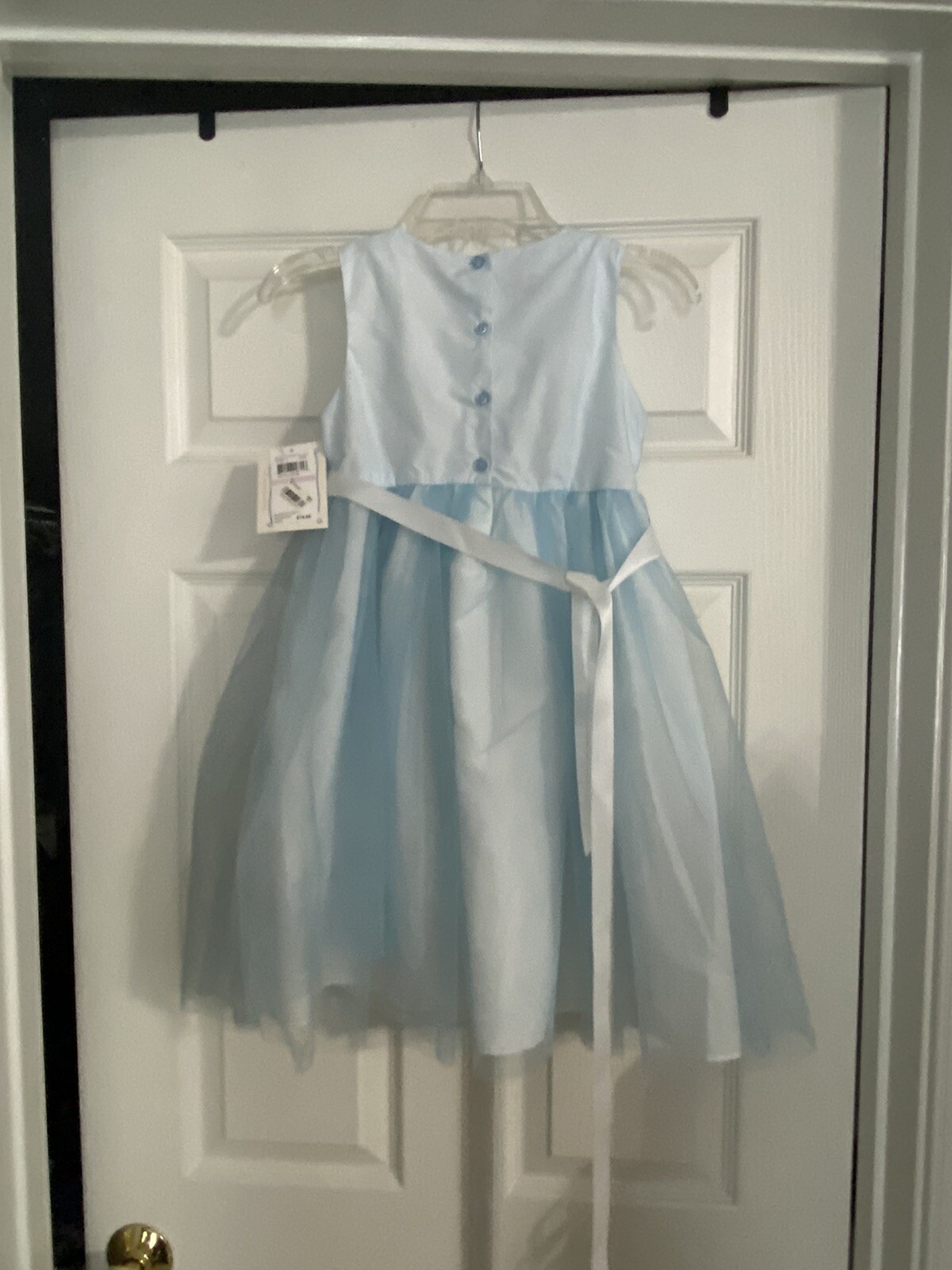 Picture 2 of 6