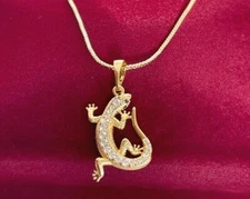 Round Cut Simulated Diamond Stunning Lizard Fancy Pendant 14k Yellow Gold Plated