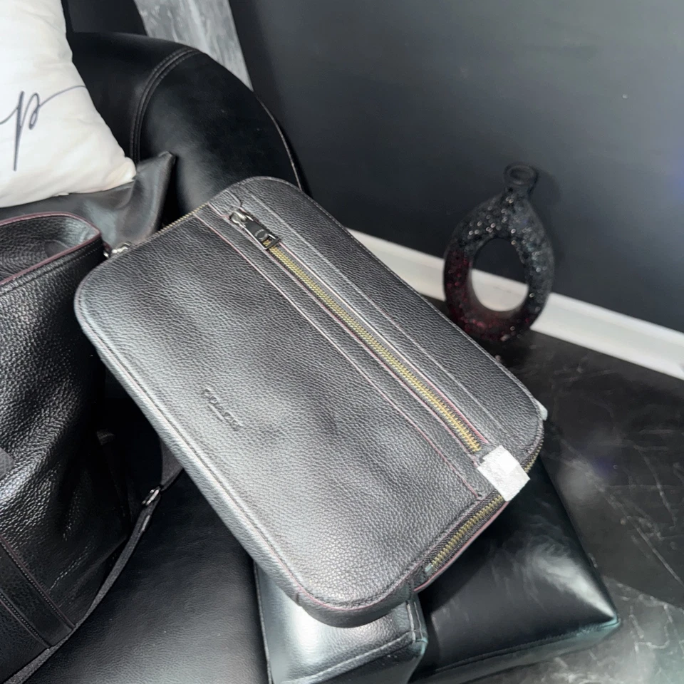 Coach Black Gently Used Trekker Travel Bag with Coach Academy Travel Case - Image 3 of 4