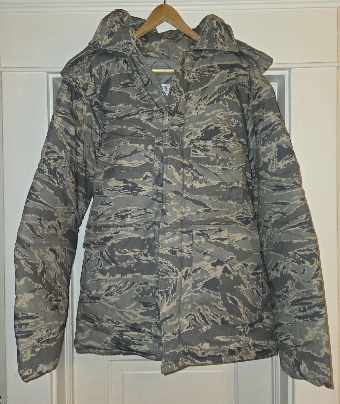 USAF Dakota Outerwear CP196 ABU Insulated Chore Parka w/2308 Hood Small Reg Nice