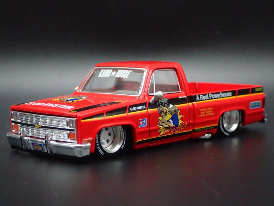 Modello Auto Diecast In Scala 1/64 Pickup Truck Chevy Chevrolet 1983 - Immagine 2 di 4