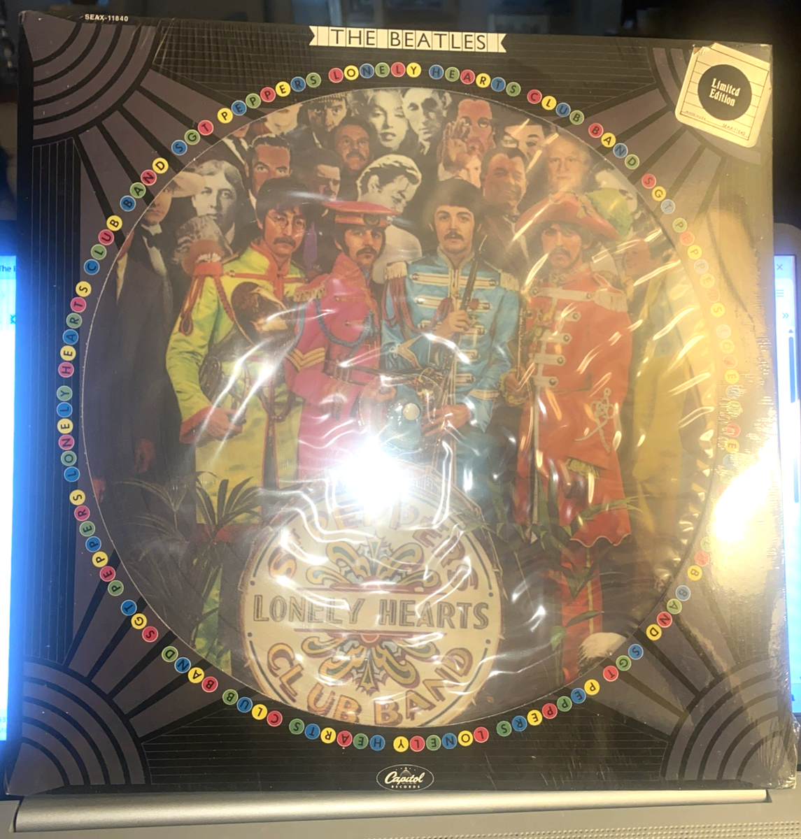 THE BEATLES - LOT OF (3) PIC DISC / VINYL RECORDS - 2 SEALED THE BEATLES - LOT OF (3) PIC DISC / VINYL RECORDS - 2 SEALED