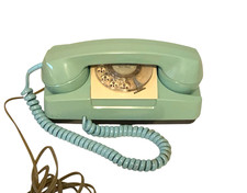 VINTAGE 1977 GTE Automatic Electric STARLITE Mint Green Rotary Desktop Telephone