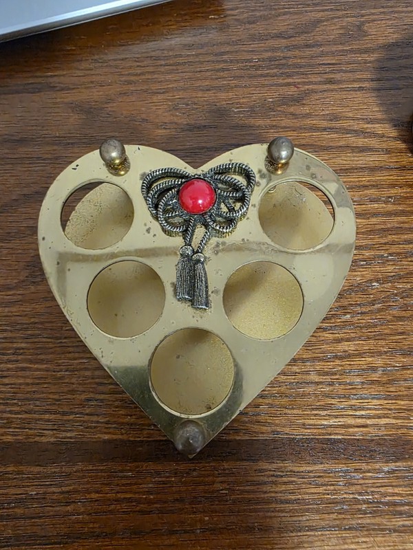 Beautiful Vintage 1950s Jameco Lipstick Holder. 4" X 3.5" MCM