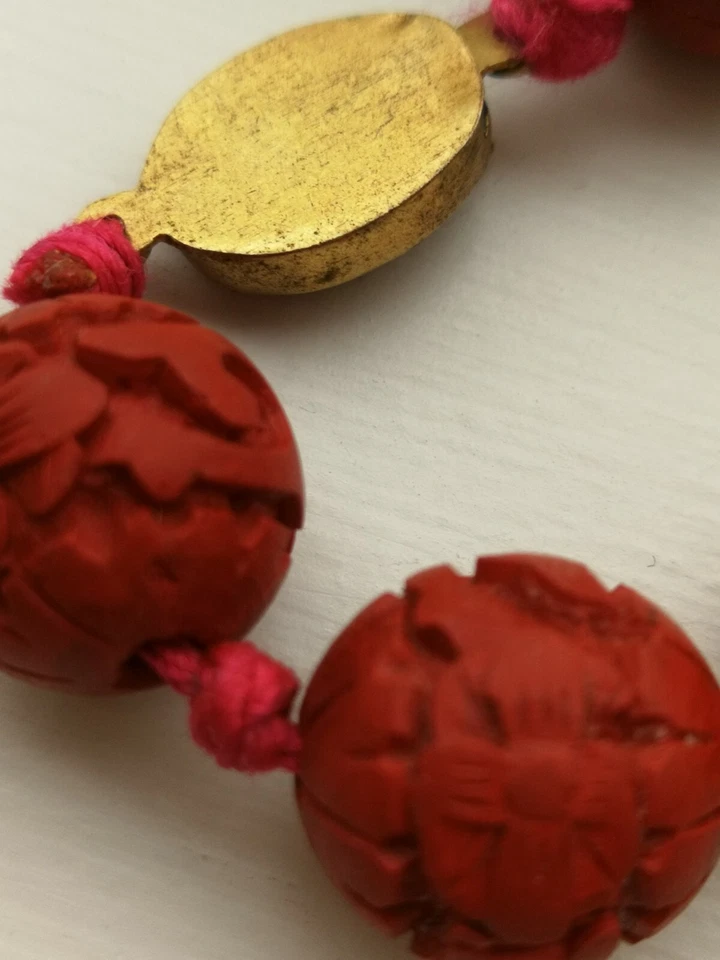 Vtg/Antique Chinese Carved Red Cinnabar Necklace 30" Knotted Filigree Clasp - Image 3 of 4