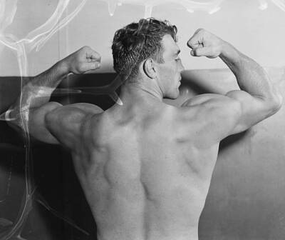 Heavyweight Boxer Primo Carnera Flexing His Arms 1930s Boxing Photo