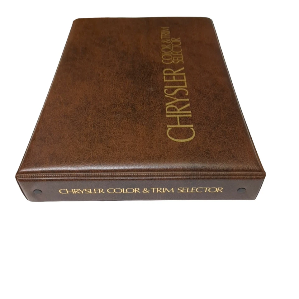Chrysler 1975 Selector de colores y molduras Cordoba NewPort personalizado New Yorker Brougham Foto 3 de 4