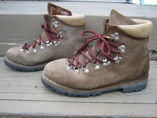 Vintage RAICHLE All-Leather Suede Mountaineering Boots Men's 9.5 Mountain Hike