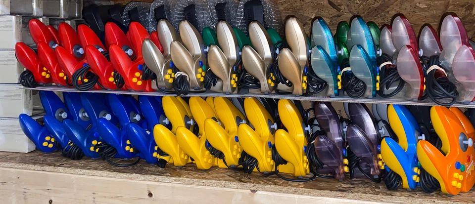 Official Nintendo 64 Authentic Controller N64 Oem Remote Original NUS-005 - Image 2 of 4