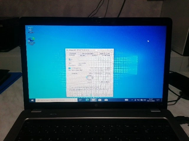 HP PAVILION G72 INTEL CORE I3-M330 4GB RAM 250GB WIFI Win 10 Pro 17 Pollici - Bild 2 von 4
