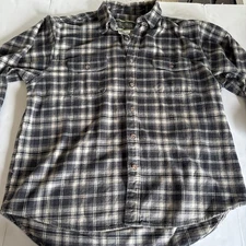 Vintage Field and Stream Men Sz XL  Black Flannel Shirt Plaid Heavy Cotton