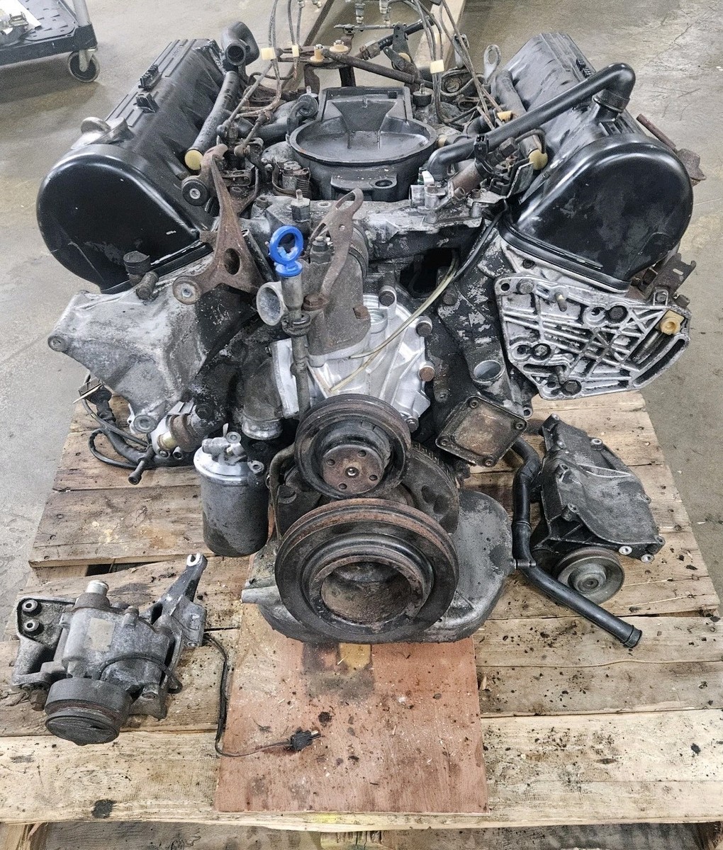 Mベンツ107-560SLエンジンブロツクエンジンNO-117-968 1986 - 89 Mercedes 560SL Engine M117 New Oil Seals Water Pump 6