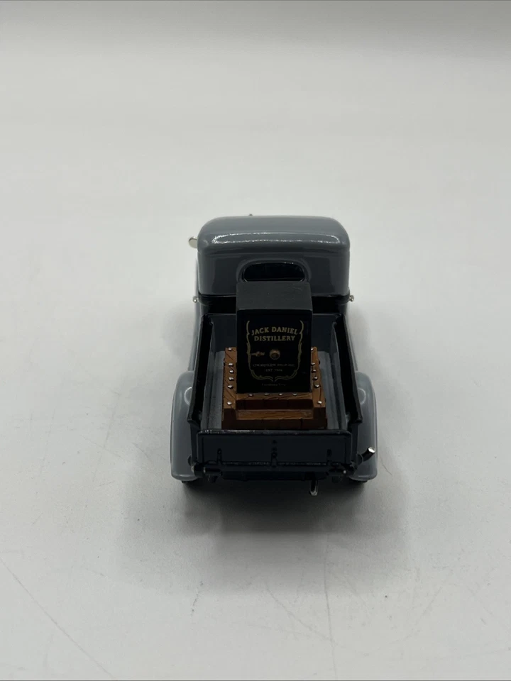 Matchbox Collectibles Jack Daniels 1934 International Pickup Truck Diecast 1/43 - Image 4 of 4