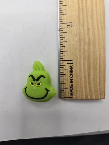 Lotto di 4 perline focali in silicone verde cartone animato Grinch artigianali - Foto 2 di 2
