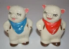 Vintage 1940's Shawnee Pottery Smiley Pigs Salt & Pepper Shakers