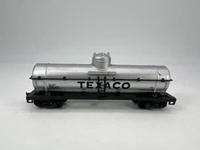 Model Power #6305 HO Scale Texaco Silver Single Dome Tank Car Good Condition