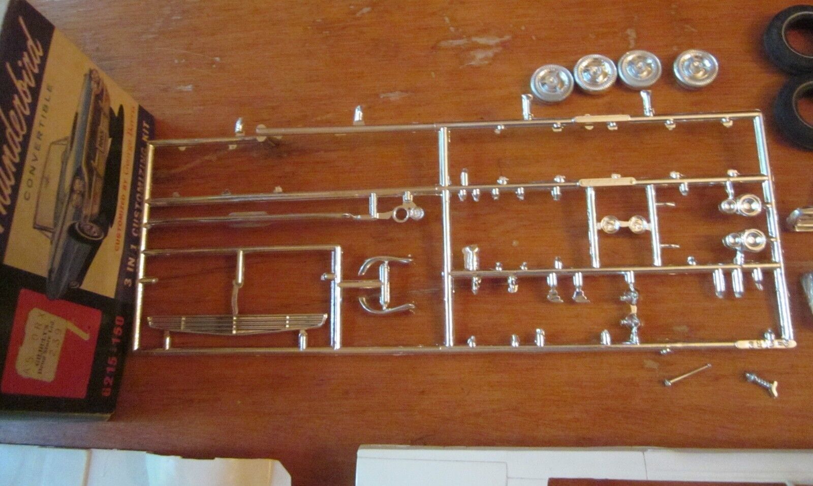 Foto 8 di 10